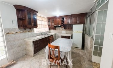 Se Vende Hermosa Casa En San Juan De Lurigancho