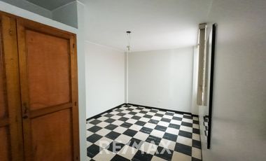 Se Vende Hermosa Casa En San Juan De Lurigancho