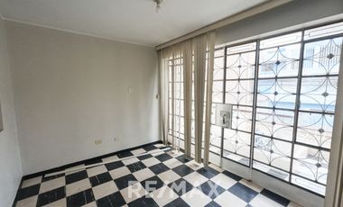Se Vende Hermosa Casa En San Juan De Lurigancho
