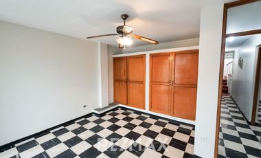 Se Vende Hermosa Casa En San Juan De Lurigancho