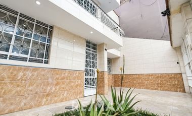Se Vende Hermosa Casa En San Juan De Lurigancho