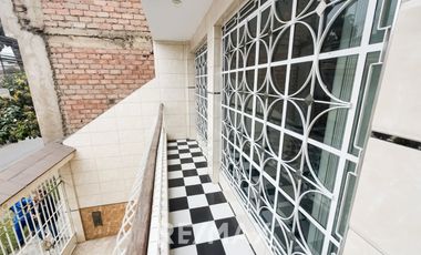 Se Vende Hermosa Casa En San Juan De Lurigancho