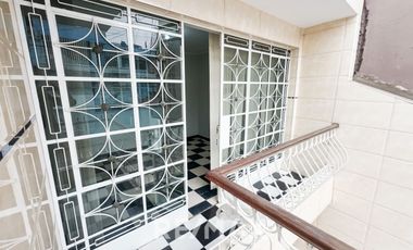 Se Vende Hermosa Casa En San Juan De Lurigancho