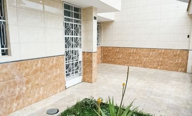 Se Vende Hermosa Casa En San Juan De Lurigancho