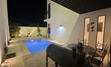 Casa en Venta, Privada Gran Valle Cholul, 3 habitaciones + cuarto de servicio