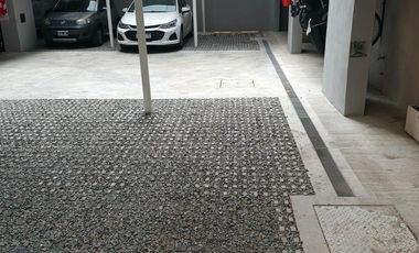 Departamento 2 Ambientes En Torre A, Con Cochera A Estrenar