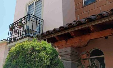 Hermosa casa en venta en Fracc. San José, Tepotzotlán