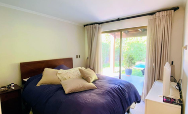 ARRIENDO CASA PROVENZAL CHICUREO NORTE COLEGIO HIGHLAND, CABO DE HORNOS, PUMAHUE