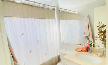 ARRIENDO CASA PROVENZAL CHICUREO NORTE COLEGIO HIGHLAND, CABO DE HORNOS, PUMAHUE