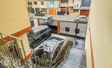 OPORTUNIDAD VENDO CASA COMO TERRENO  - 511 M2 -  URB. LOS JARDINES-SAN MARTIN DE PORRES
