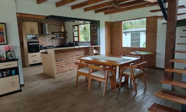 🏡 ¡Vive en Cotacachi, rodeado de naturaleza en tu nuevo hogar! 🌿✨ Live in Cotacachi surrounded by nature in your new home! 🌿