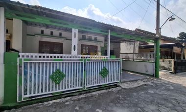 RUMAH MURAH SIAP HUNI DEKAT KE SMA DE BRITTO JOGJA