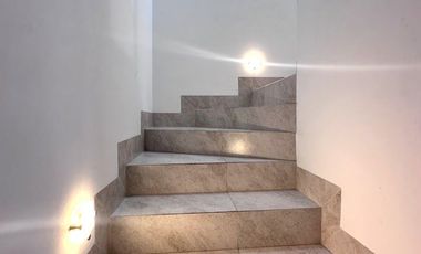 RENTA DE CASA AMUEBLADA  EN LOMBARDIA CASA CLUB CON ALBERCA