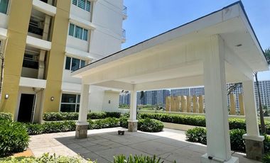2 Bedrooms Unit For Sale in Palm Beach West Bay Area Pasay City near MOA