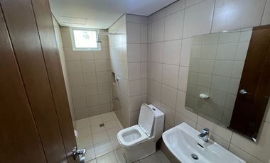2 Bedrooms Unit For Sale in Palm Beach West Bay Area Pasay City near MOA
