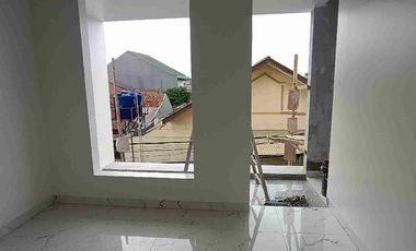 Rumah Kampung 2 lantai Bisa KPR bank