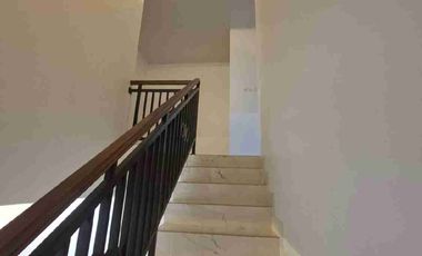 Rumah Kampung 2 lantai Bisa KPR bank