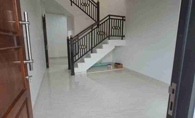 Rumah Kampung 2 lantai Bisa KPR bank