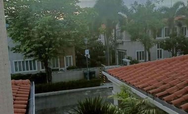 2BR Townhouse FOR RENT