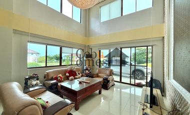 Grand 7 Bedroom House for Rent in Amara