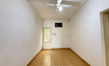 Zona COTO, Ituzaingó entre Italia y Libertad - Casa en Venta