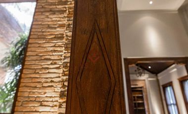 FOR SALE/RENT Corner 4BR House with Pool in Ayala Alabang Village, Muntinlupa - RH154