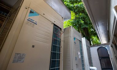 FOR SALE/RENT Corner 4BR House with Pool in Ayala Alabang Village, Muntinlupa - RH154