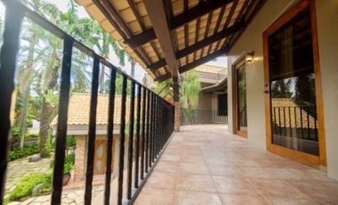 FOR SALE/RENT Corner 4BR House with Pool in Ayala Alabang Village, Muntinlupa - RH154