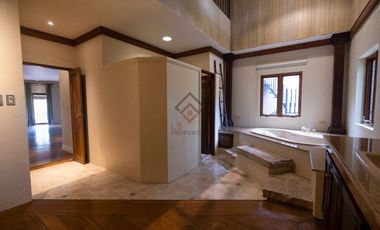 FOR SALE/RENT Corner 4BR House with Pool in Ayala Alabang Village, Muntinlupa - RH154