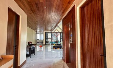 FOR SALE Modern 3-Storey House with Pool in Ayala Alabang Village, Muntinlupa - SH128