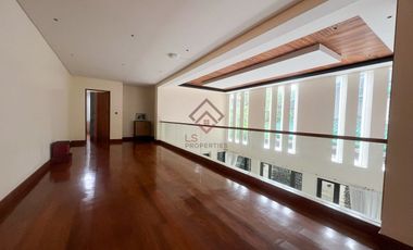 FOR SALE Modern 3-Storey House with Pool in Ayala Alabang Village, Muntinlupa - SH128