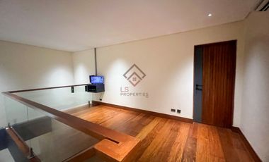 FOR SALE Modern 3-Storey House with Pool in Ayala Alabang Village, Muntinlupa - SH128