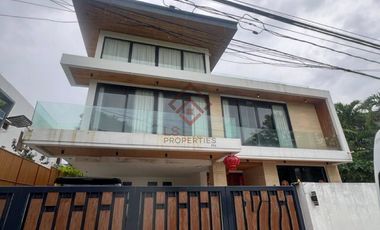FOR SALE Modern 3-Storey House with Pool in Ayala Alabang Village, Muntinlupa - SH128