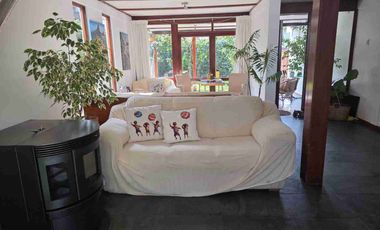 Arriendo Casa en Vitacura