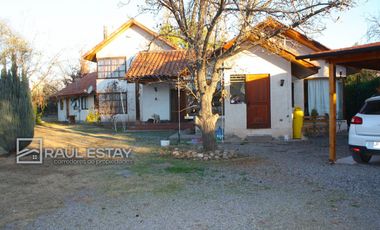 VENDEMOS Hermosa y amplia casa en Parcelación Privada