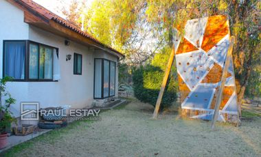 VENDEMOS Hermosa y amplia casa en Parcelación Privada