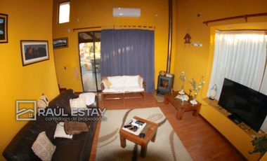 VENDEMOS Hermosa y amplia casa en Parcelación Privada