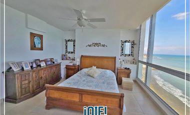 Dpto Frente Al Mar, Espacioso y Ubicacion Perfecta en Manta