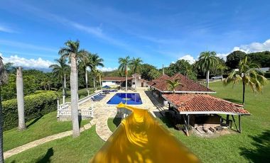 ALQUILER DE FINCA LA ESTRELLA INF AL3244022598 EN PIEDECUESTA.