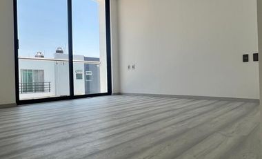 VENTA CASA BOSQUES DE SAN ISIDRO, COTO MAESTRANZA EN ZAPOPAN; JALISCO.