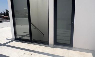 VENTA CASA BOSQUES DE SAN ISIDRO, COTO MAESTRANZA EN ZAPOPAN; JALISCO.