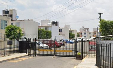 CASA EN VENTA EN RESIDENCIAL ALAMEDA CERCA DE PLAZA PATIO QUERETARO