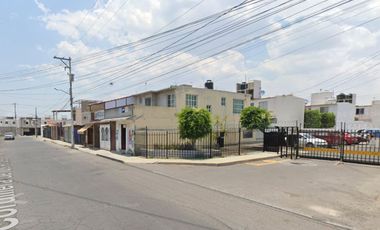 CASA EN VENTA EN RESIDENCIAL ALAMEDA CERCA DE PLAZA PATIO QUERETARO