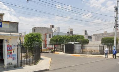 CASA EN VENTA EN RESIDENCIAL ALAMEDA CERCA DE PLAZA PATIO QUERETARO