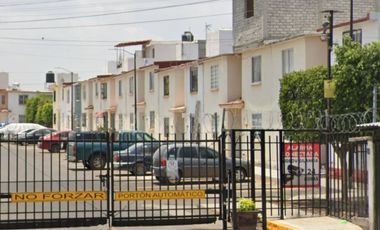 CASA EN VENTA EN RESIDENCIAL ALAMEDA CERCA DE PLAZA PATIO QUERETARO