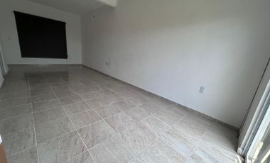 CASA EN RENTA
