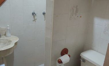 Venta de casa Moderna con gran Terraza en Ampl. Sinatel.