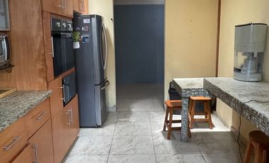 Venta de casa Moderna con gran Terraza en Ampl. Sinatel.
