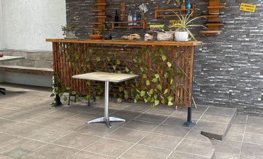 Venta de casa Moderna con gran Terraza en Ampl. Sinatel.