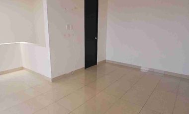 Amplia casa en renta en Arboreto Residencial Verde